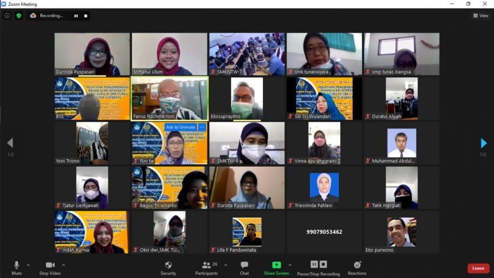 Ratusan Guru Butuh Pelatihan, Enam Dosen FEB Unesa Bergerak Daring