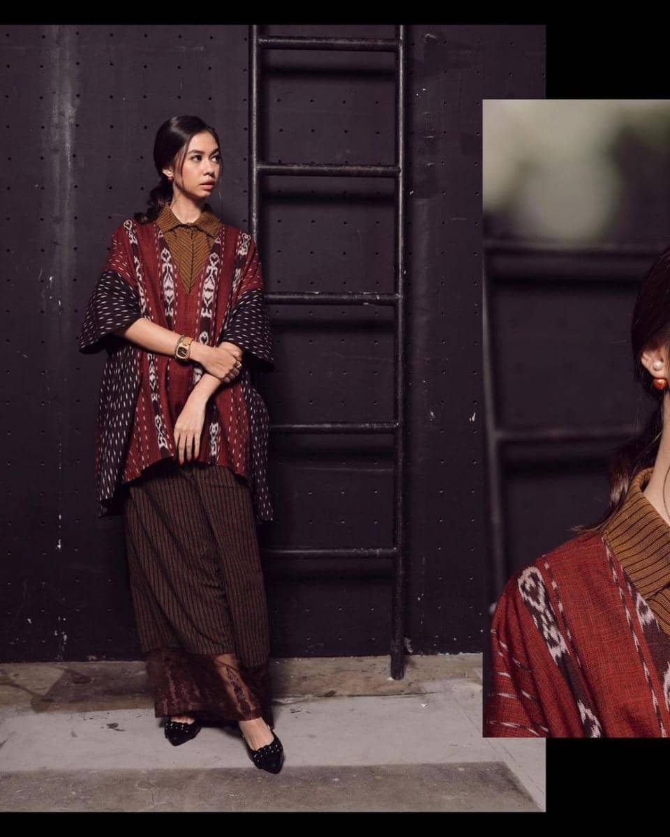 Atasan Tenun Modern untuk Kondangan (instagram.com/yukitkt)