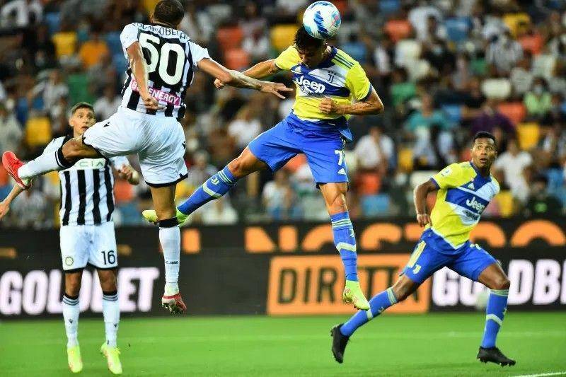 Aksi Cristiano Ronaldo saat Juventus ditahan imbang Udinese (ANTARA FOTO/REUTERS/Massimo Pinca)