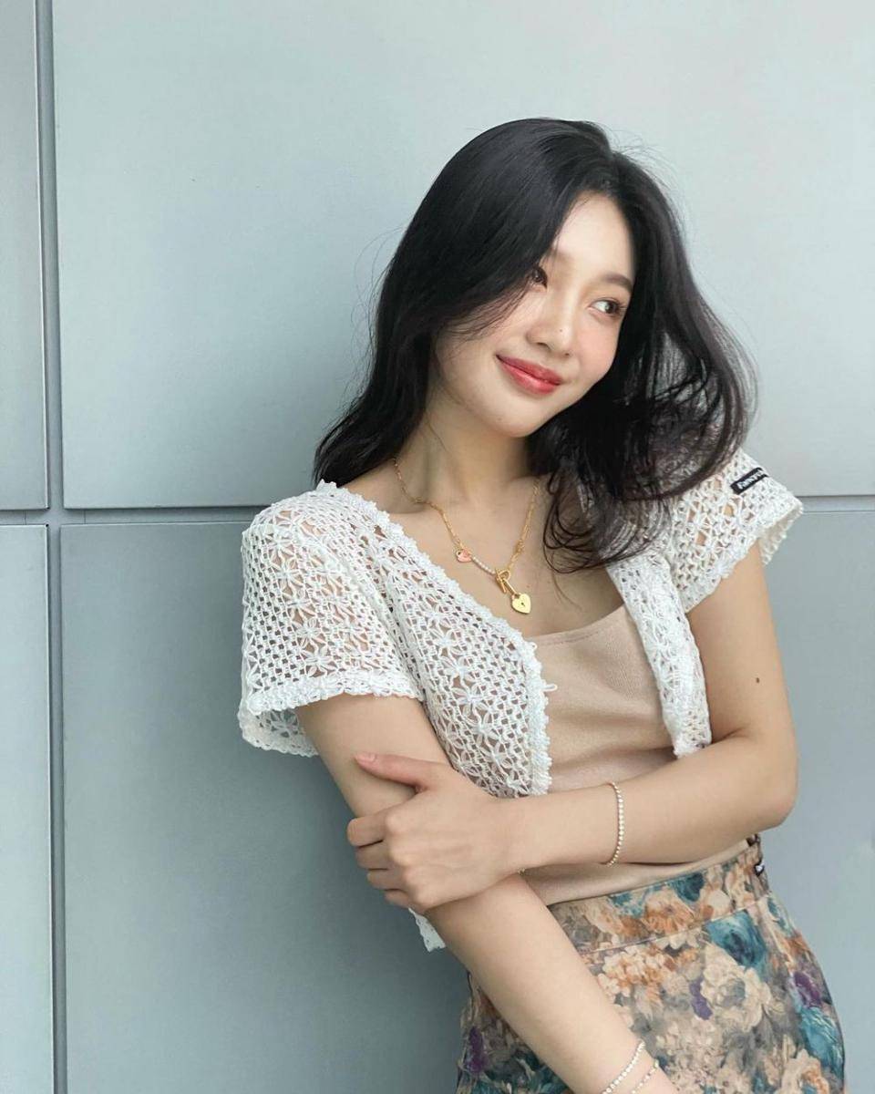 Joy Red Velvet (Instagram.com/_imyour_joy)