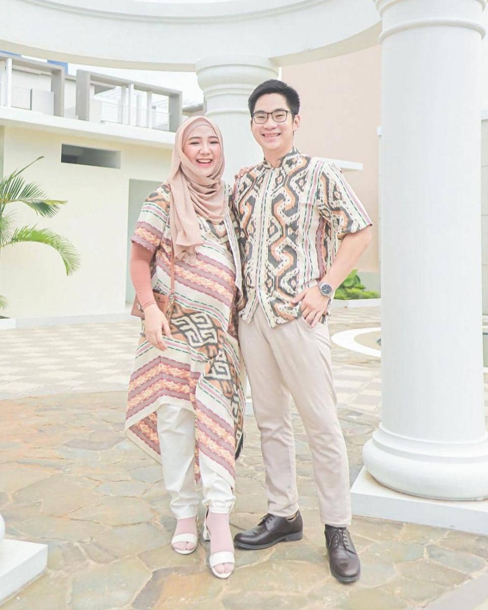 Atasan Tenun Modern untuk Kondangan (instagram.com/ayuindriati)