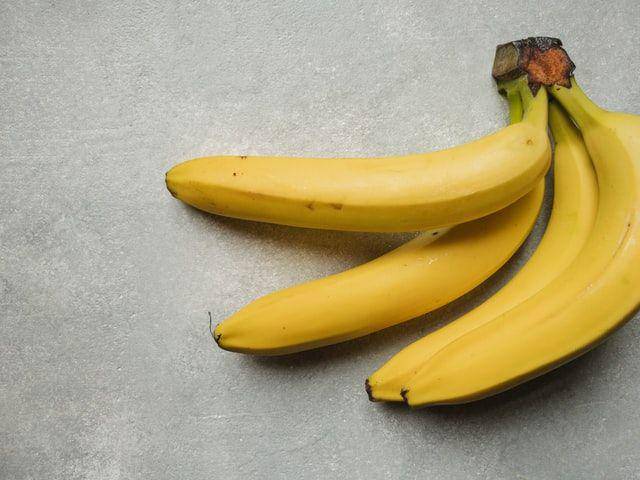ilustrasi pisang (unsplash.com/Anastasia Eremina)