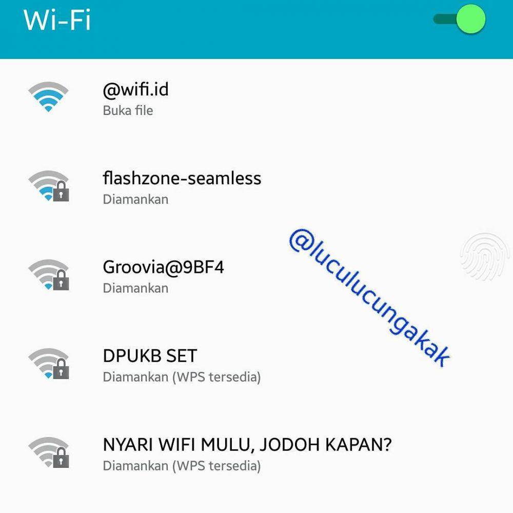 meme wifi (instagram.com/luculucungakak)