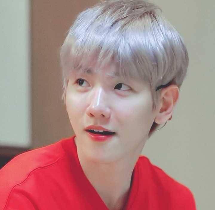 Byun Baekhyun EXO (instagram.com/baekangelx)