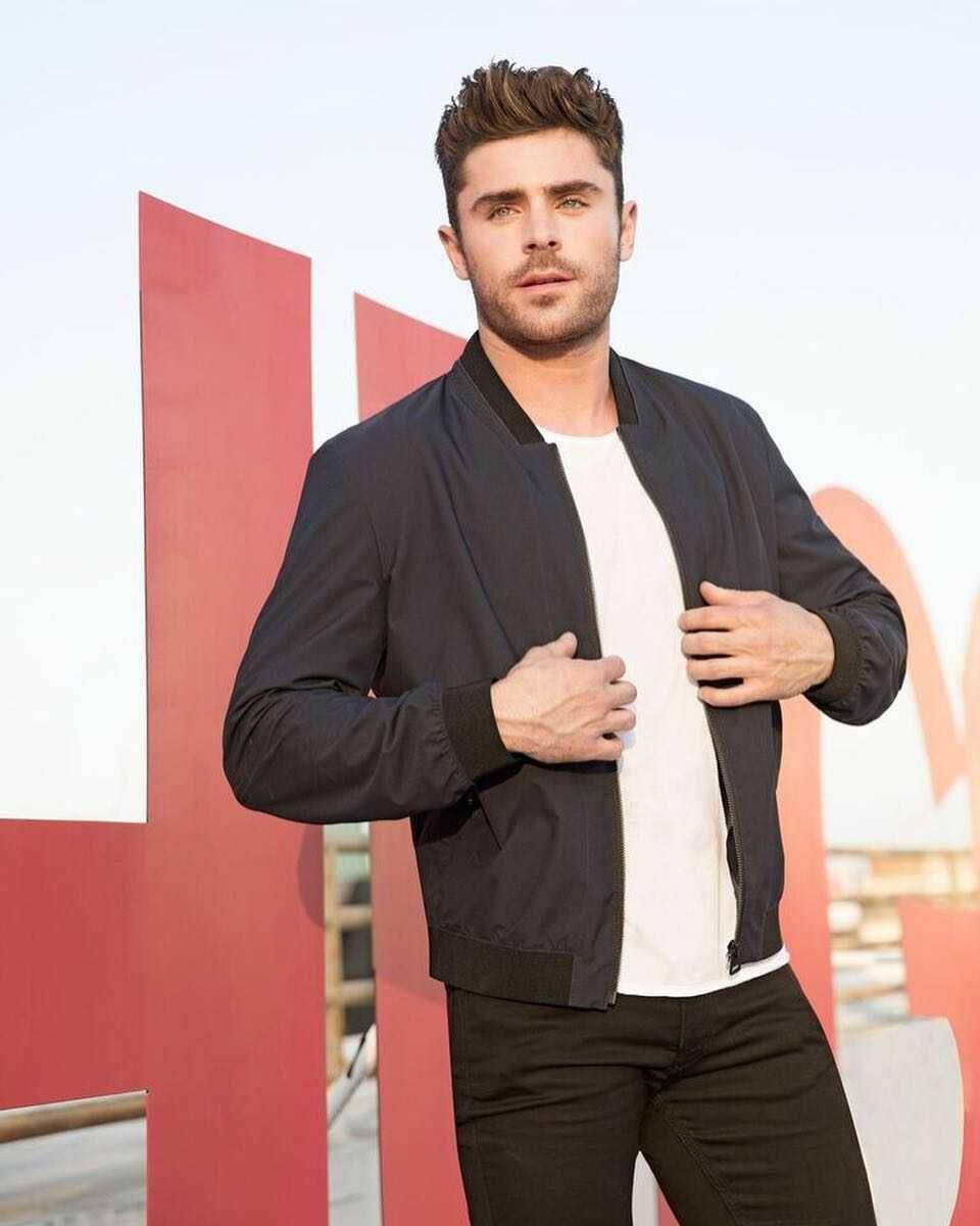 Zac Efron (instagram.com/zacefron)