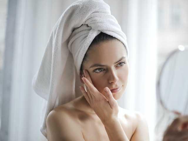 Apakah Acne Patch Ampuh Hilangkan Jerawat?