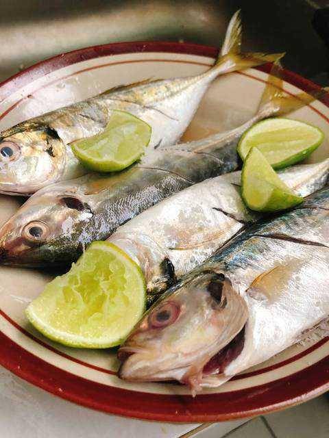 Lumuri ikan dengan perasan jeruk (resepmasakanrumah.id)