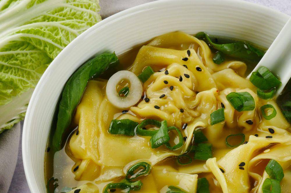 ilustrasi spinach tortellini soup (unsplash.com/Max Griss)