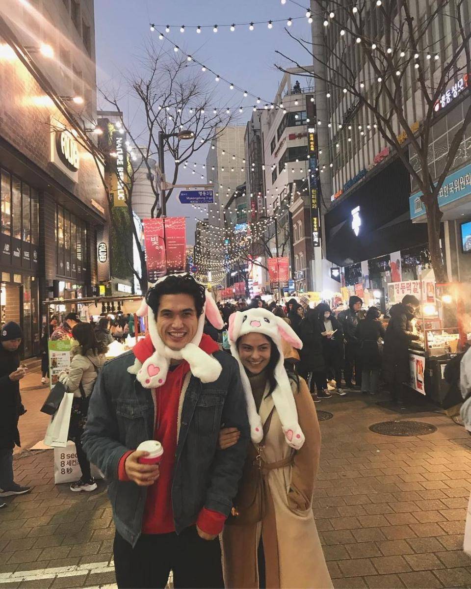 Charles Melton dan Camila Mendes (instagram.com/melton)