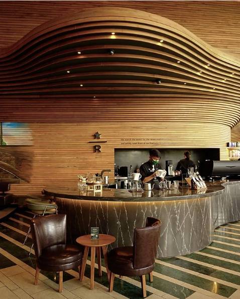 Starbucks Reserve Delipark Podomoro City (instagram.com/jimmythiaa)