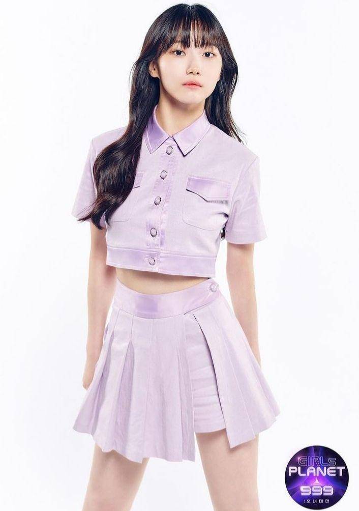 Seo Young Eun (instagram.com/girlsplanet999)