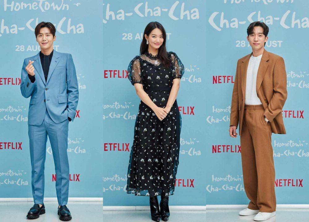 Press Conference drama Hometown Cha-Cha-Cha [24/682021] (dok. Netflix/Hometown Cha-Cha-Cha/)