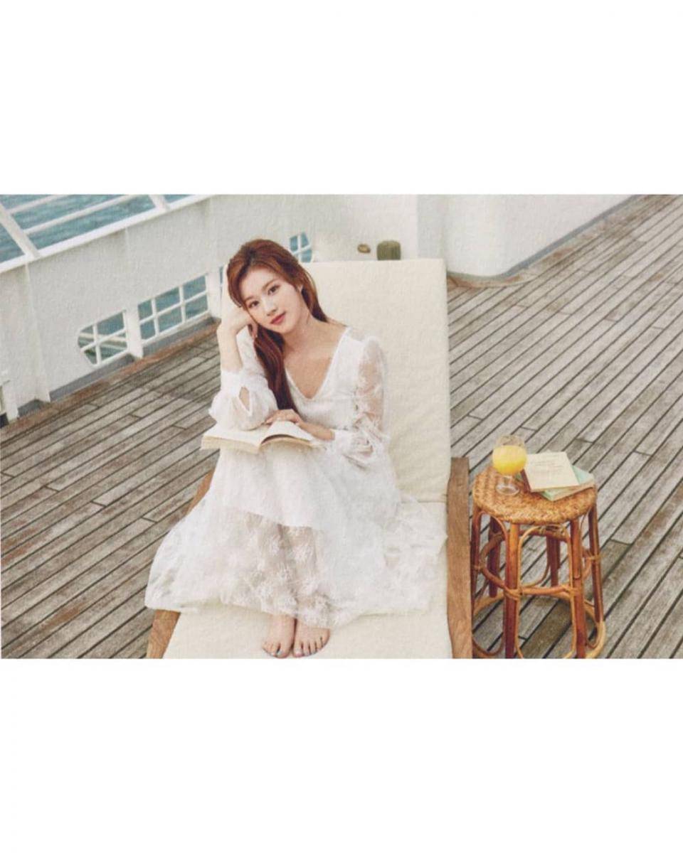 potret Sana (instagram.com/sana.twice.kr)