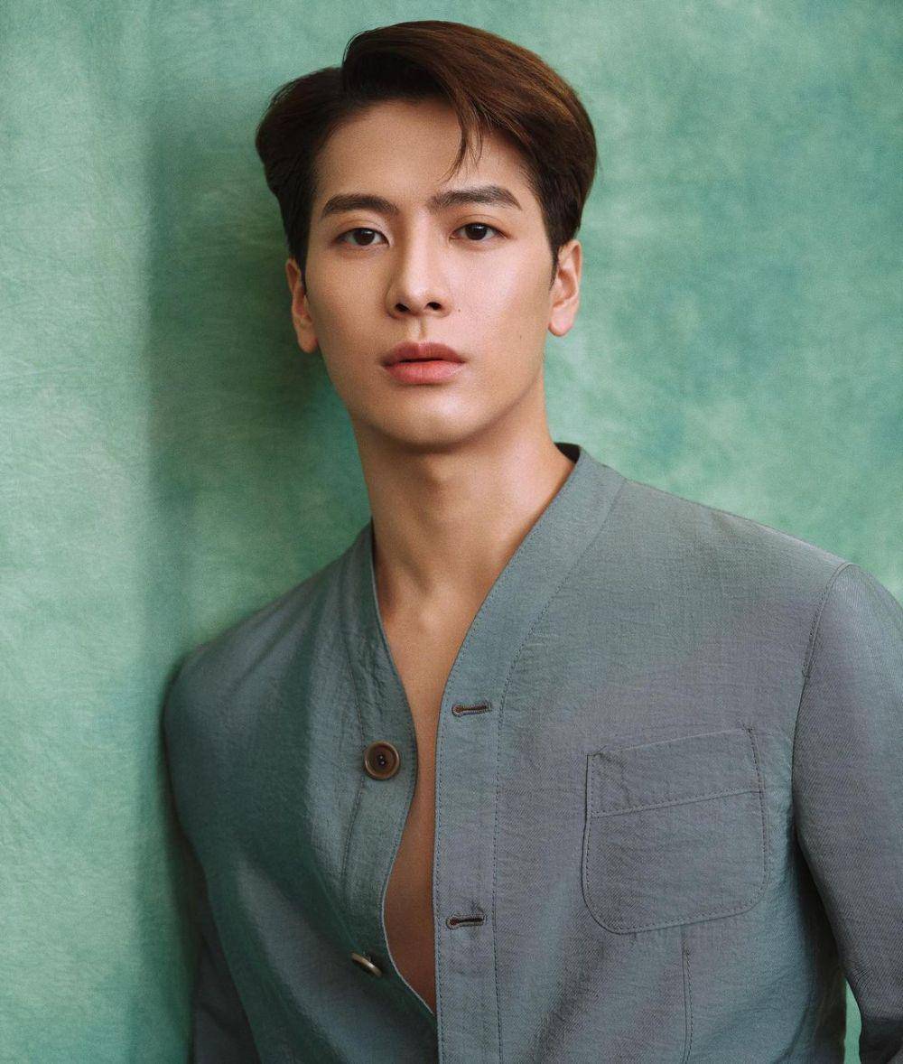 Jackson Wang (instagram.com/jacksonwang852g7)