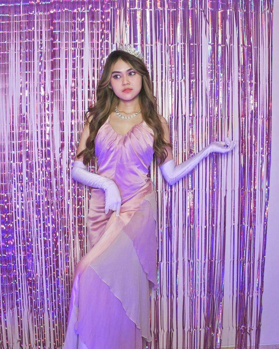 Indrayani Rusady (instagram.com/indrayanigr)