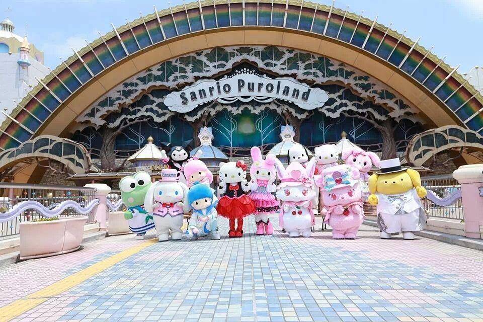Sanrio Puroland, Jepang (pinterest.ph/daisyvis)