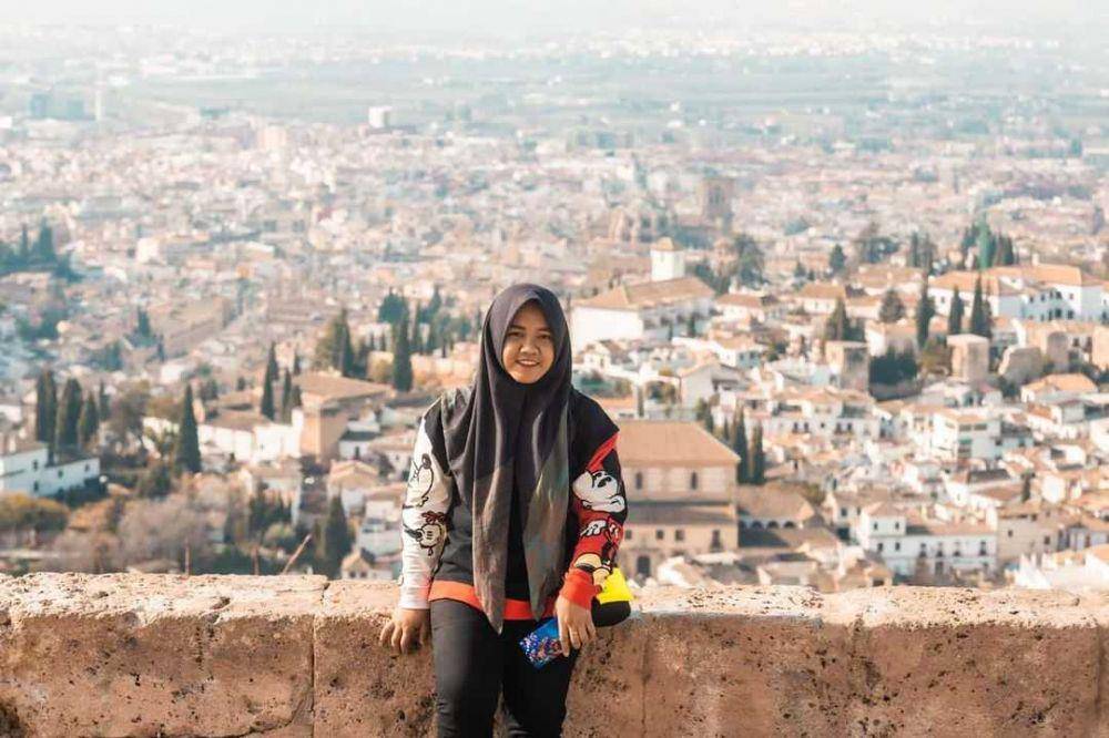 Shela Lala, pengasuh Rafathar (instagram.com/shela_lala96)