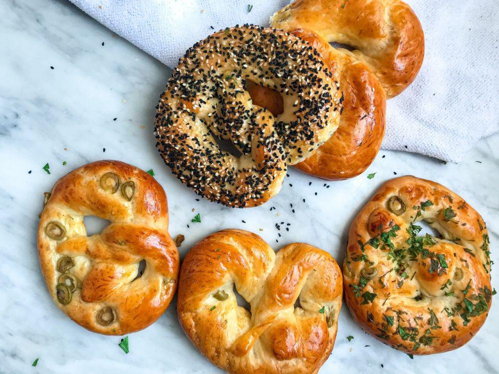 ilustrasi pizza pretzel (pexels.com/Soniia)