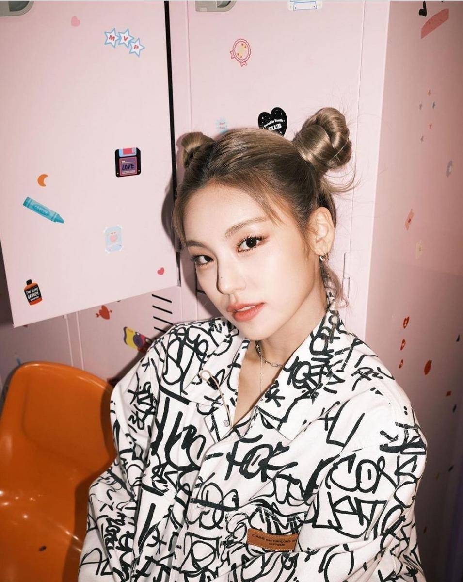 Yeji ITZY (instagram.com/itzy.all.in.us)