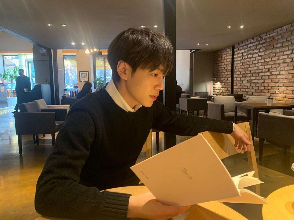 10 Fakta Kang Yoo Seok, Perankan Siswa SMA di Web Drama Light On Me