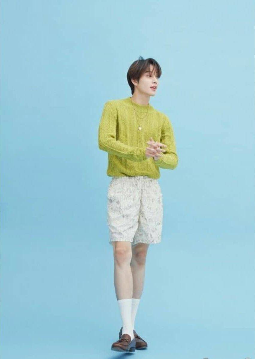 Outfit Jungwoo NCT (instagram.com/kimjungwoo_nct)