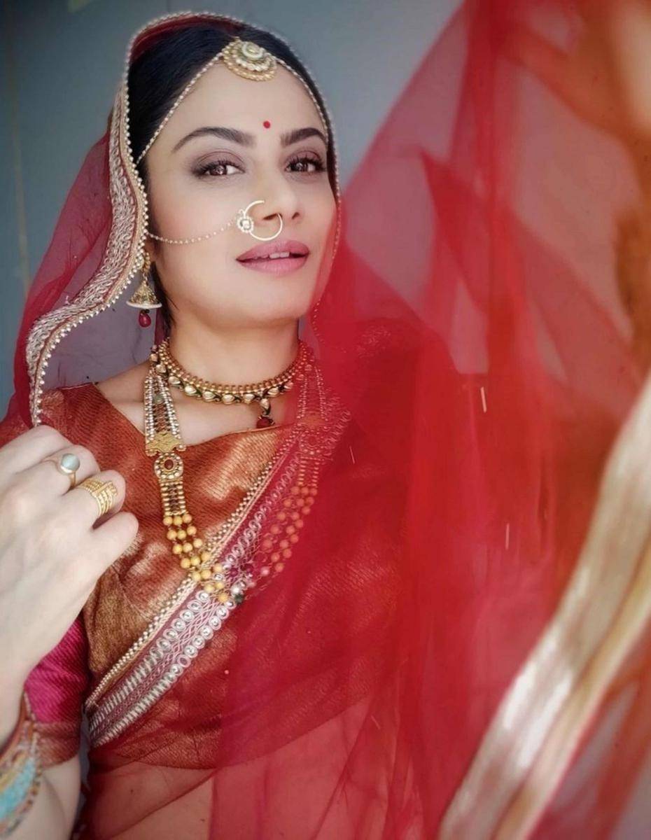 Kabar terkini pemeran Balika Vadhu (Instagram.com/toral_rasputra/)