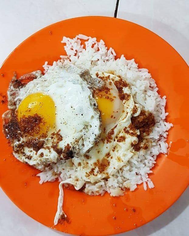 potret hidangan RM Ayong 999 (instagram.com/rizalerwin)