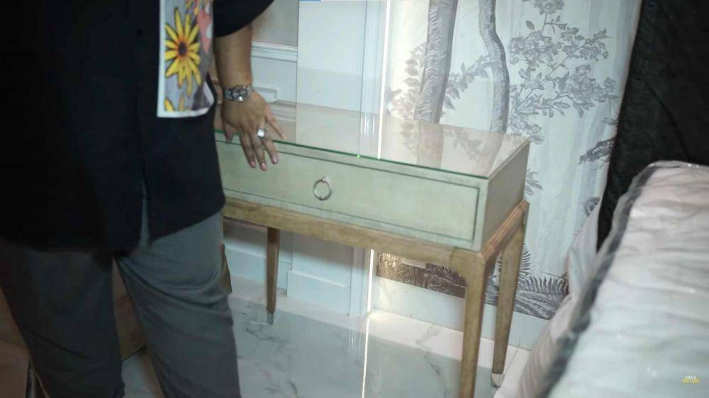 Kamar mewah Ivan Gunawan (YouTube.com/Ivan Gunawan/)