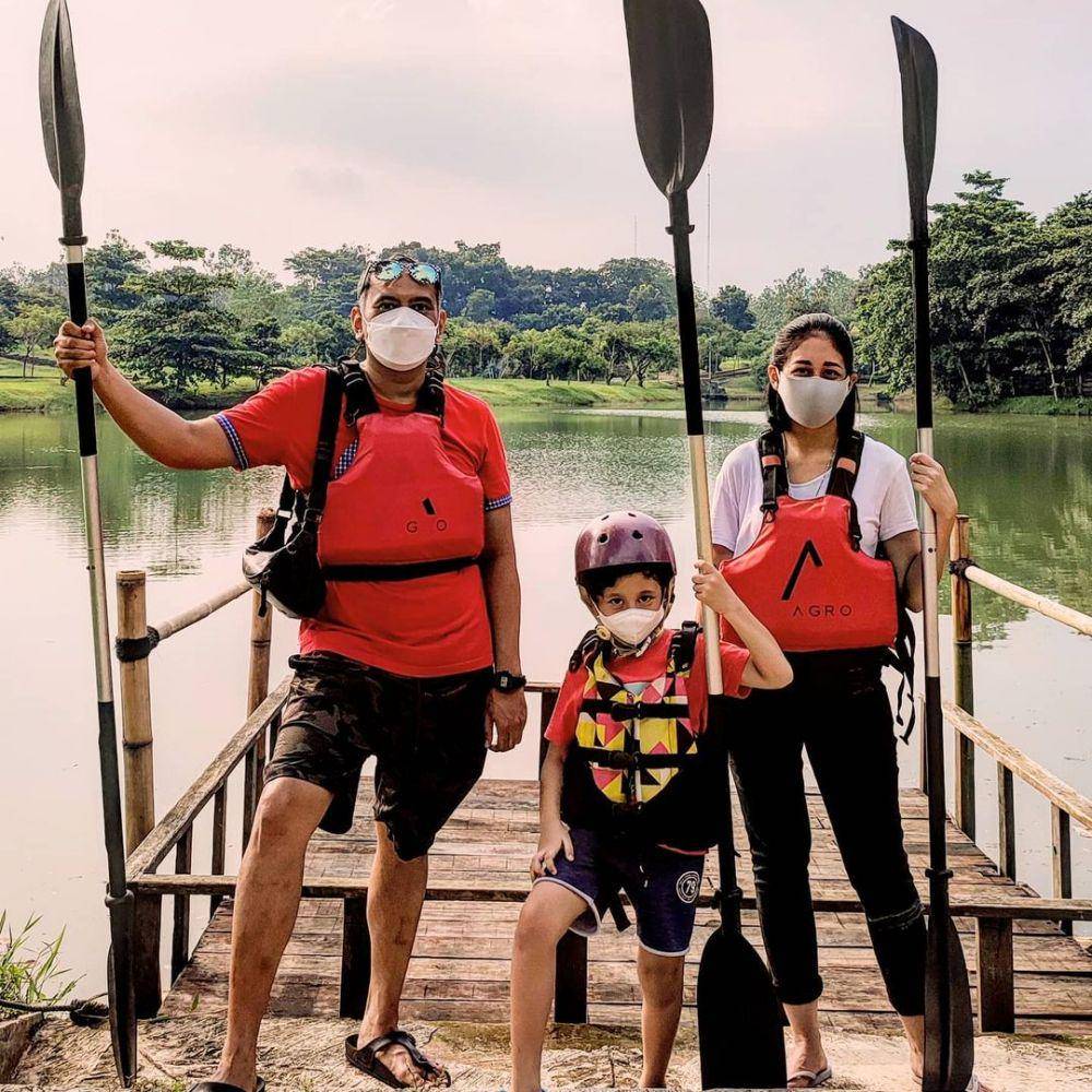 Lucky Widja dan putranya (instagram.com/luckywidja)
