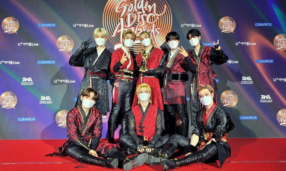 Stray Kids (twitter.com/Stray_Kids)