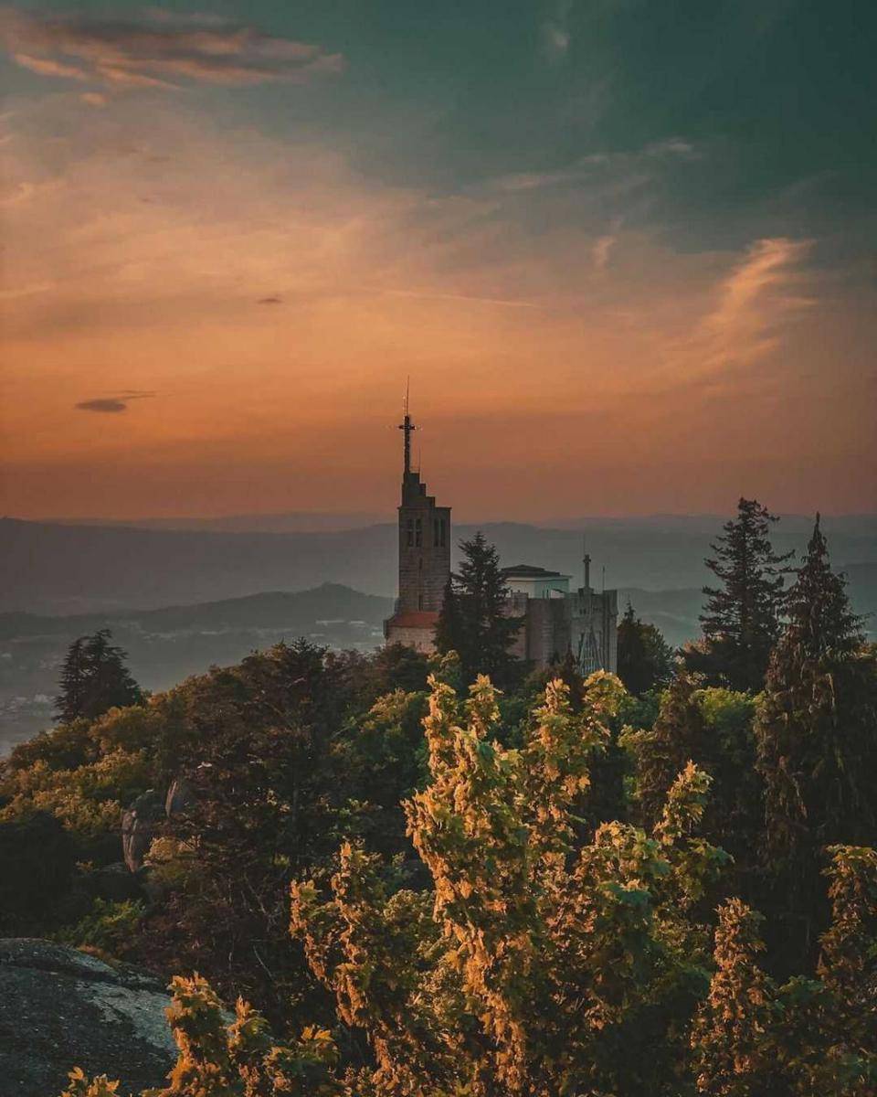 potret Monte da Penha (instagram.com/photobyfilipefelix)