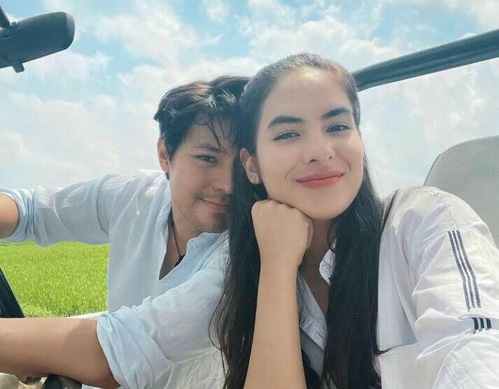 Makin Mesra, Ini 9 Potret Kedekatan Fero Walandouw dan Steffi Zamora