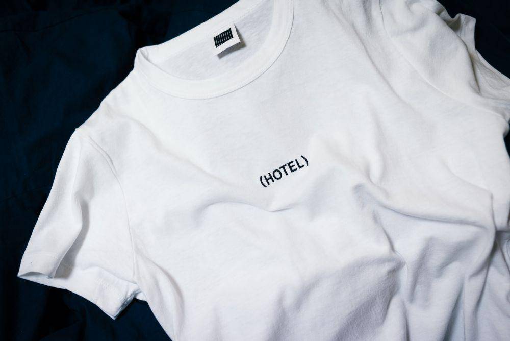 Ilustrasi baju putih (unsplash.com/Masaaki Komori)