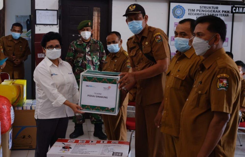 Satgas Bencana BUMN Sumut Bantu Warga Terdampak Erupsi Sinabung