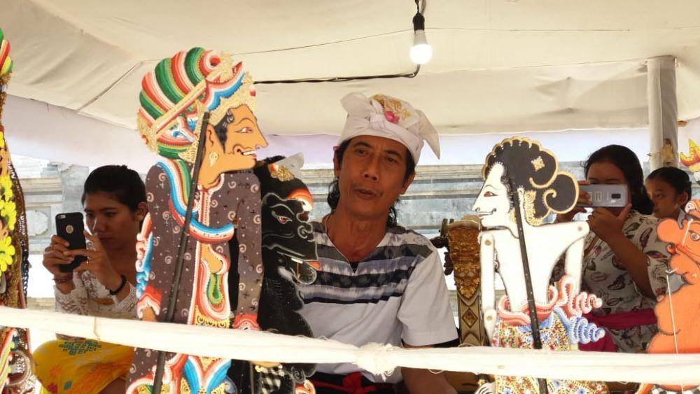 Ida Nyoman Sugata, dalang dari Kabupaten Karangasem. (Dok.Ida Nyoman Sugata)