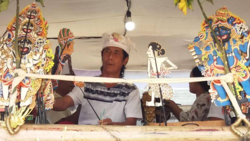 Ida Nyoman Sugata, dalang dari Kabupaten Karangasem. (Dok.Ida Nyoman Sugata)