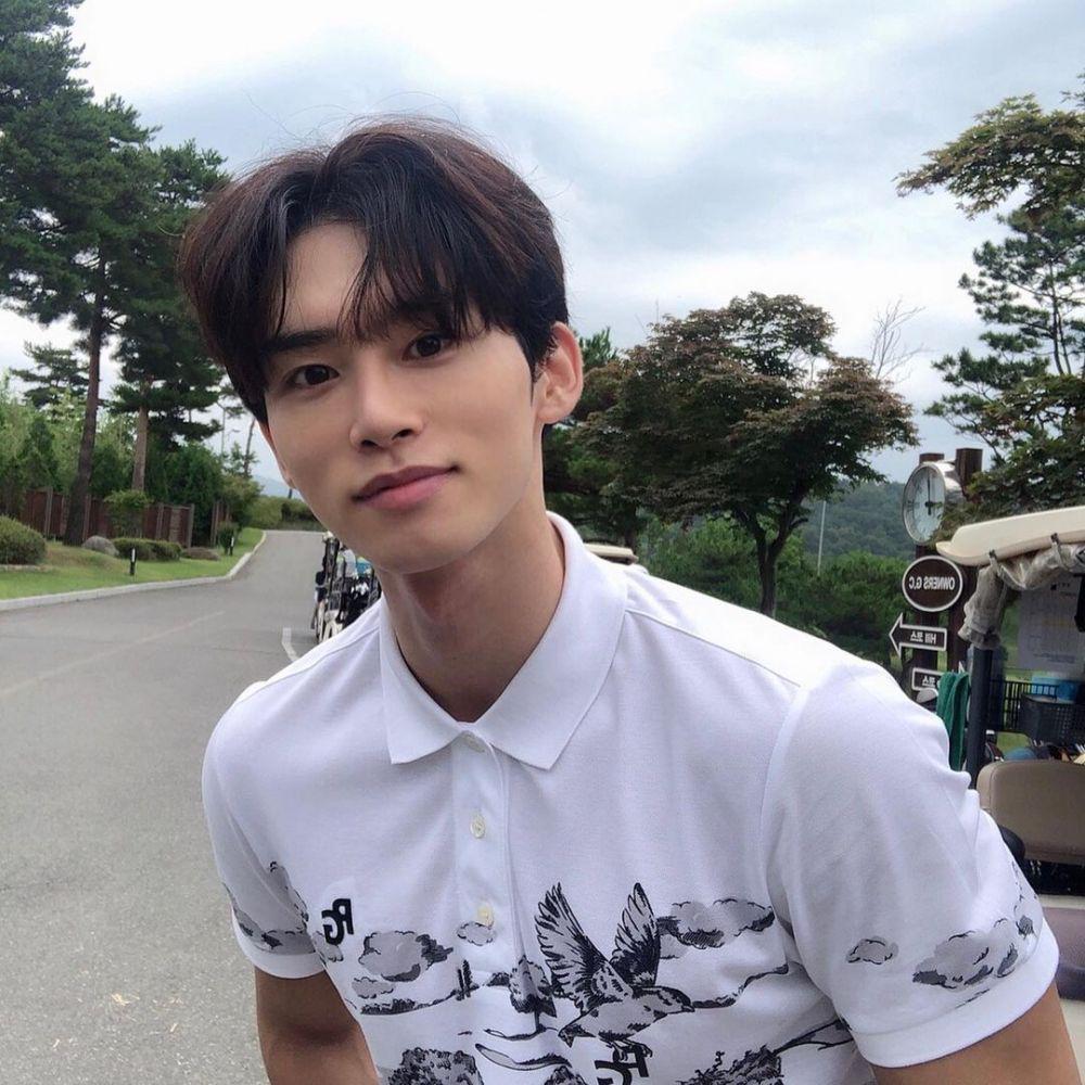Han Gyu Won (instagram.com/kyunnnh)