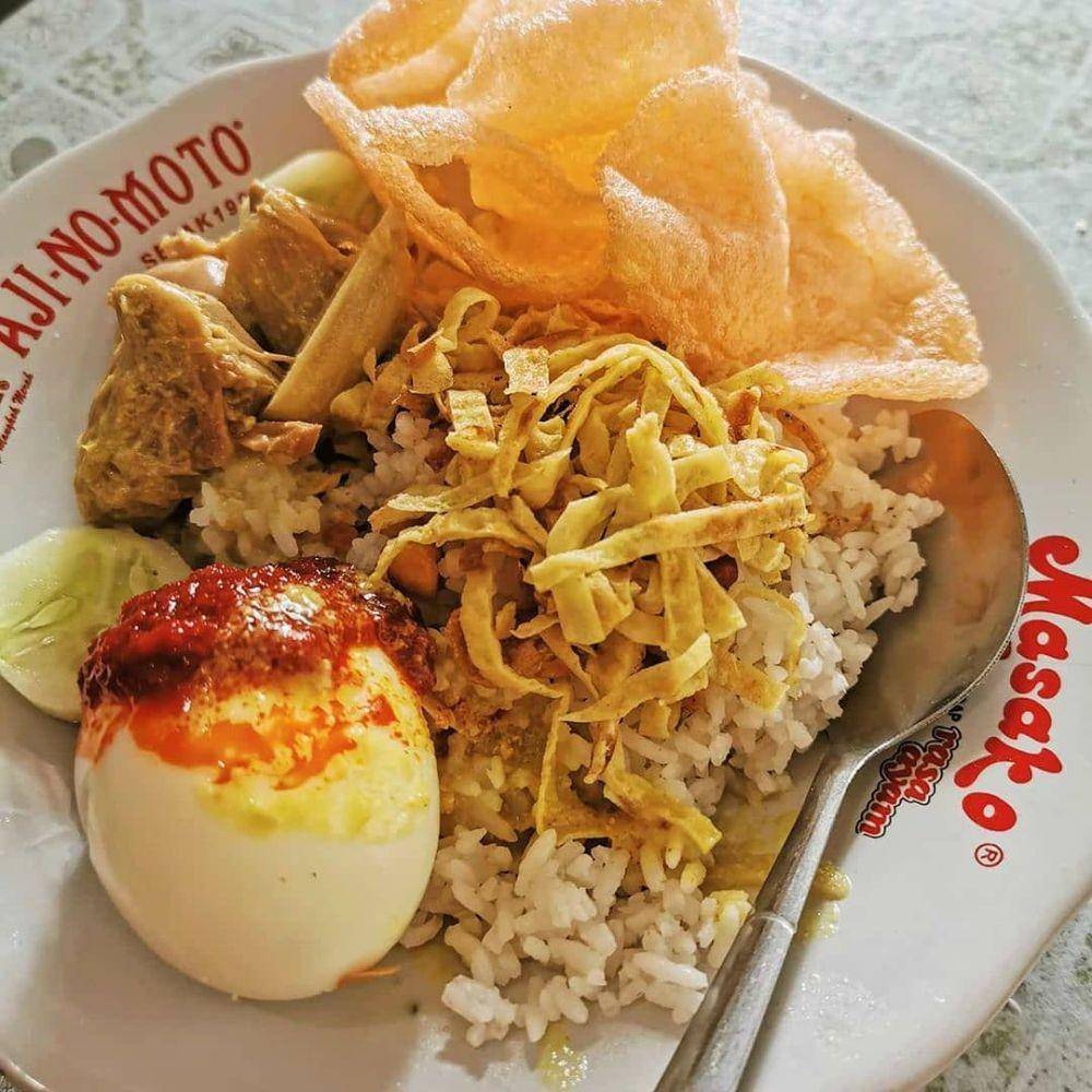 Nasi gemuk (instagram.com/stellaoctavius)