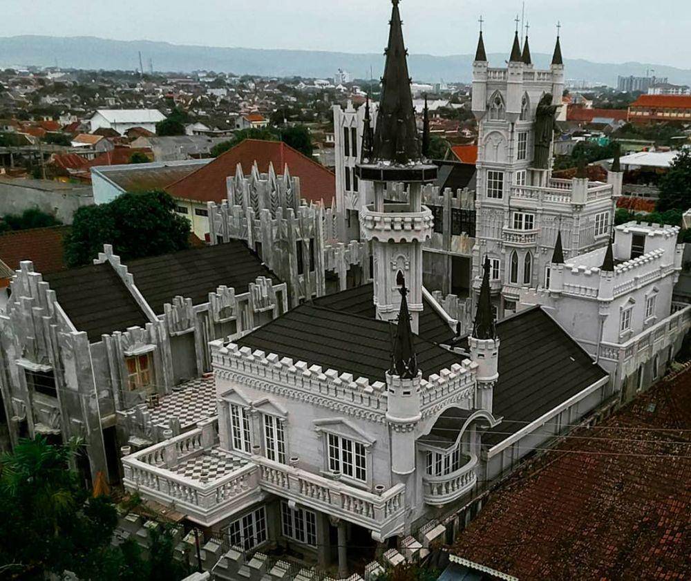 Gereja Gothic Sayidan (instagram.com/arie_vian_)