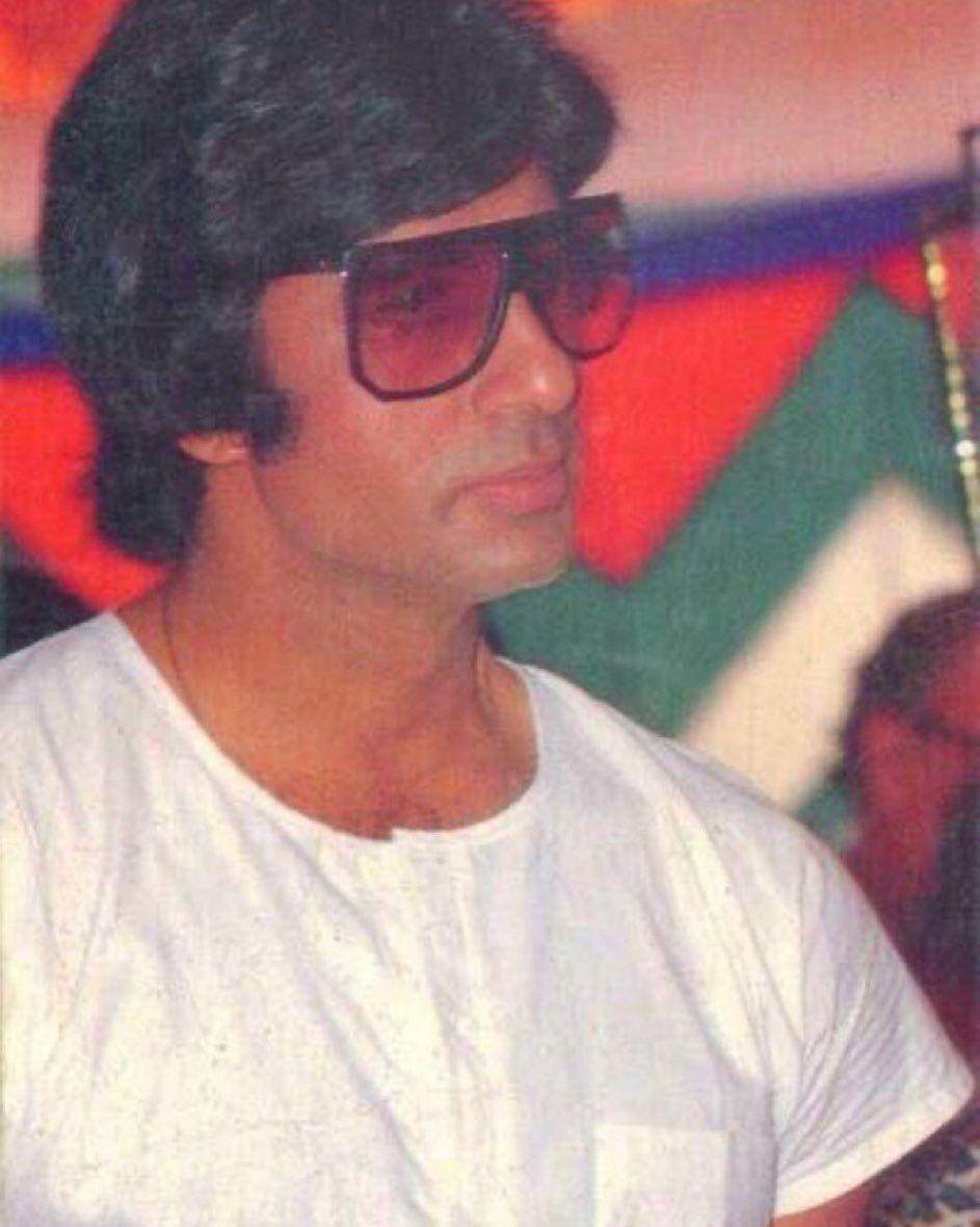 Amitabh Bachchan (instagram.com/amitabhbachchan)