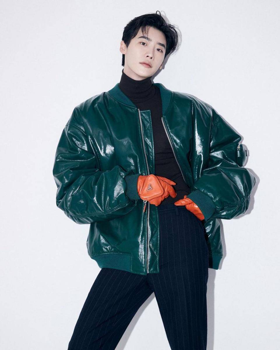 Lee Jong Suk (instagram.com/jinseyun.go)