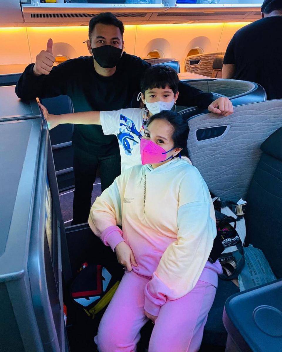 Raffi Ahmad dan Nagita Slavina saat berangkat ke Turki (instagram.com/raffinagita1717)