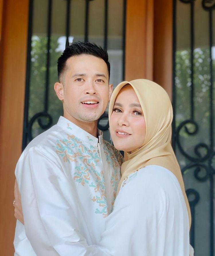 Hapus Nama Suami di IG, 10 Kenangan Romantis Olla Ramlan dan Aufar