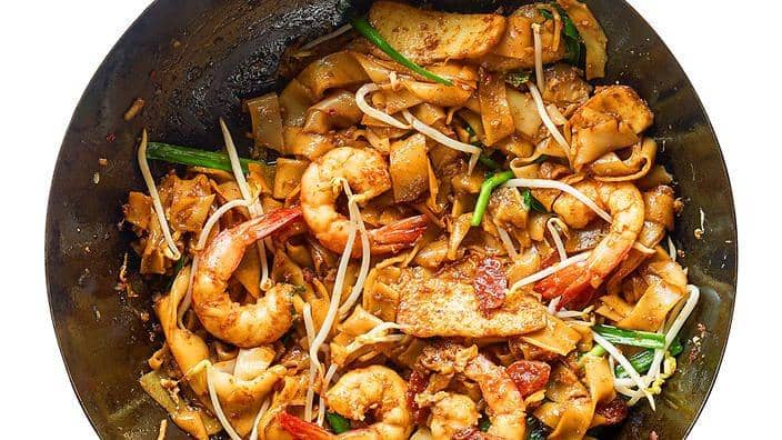 Ilustrasi char kway teow (sbs.com.au)