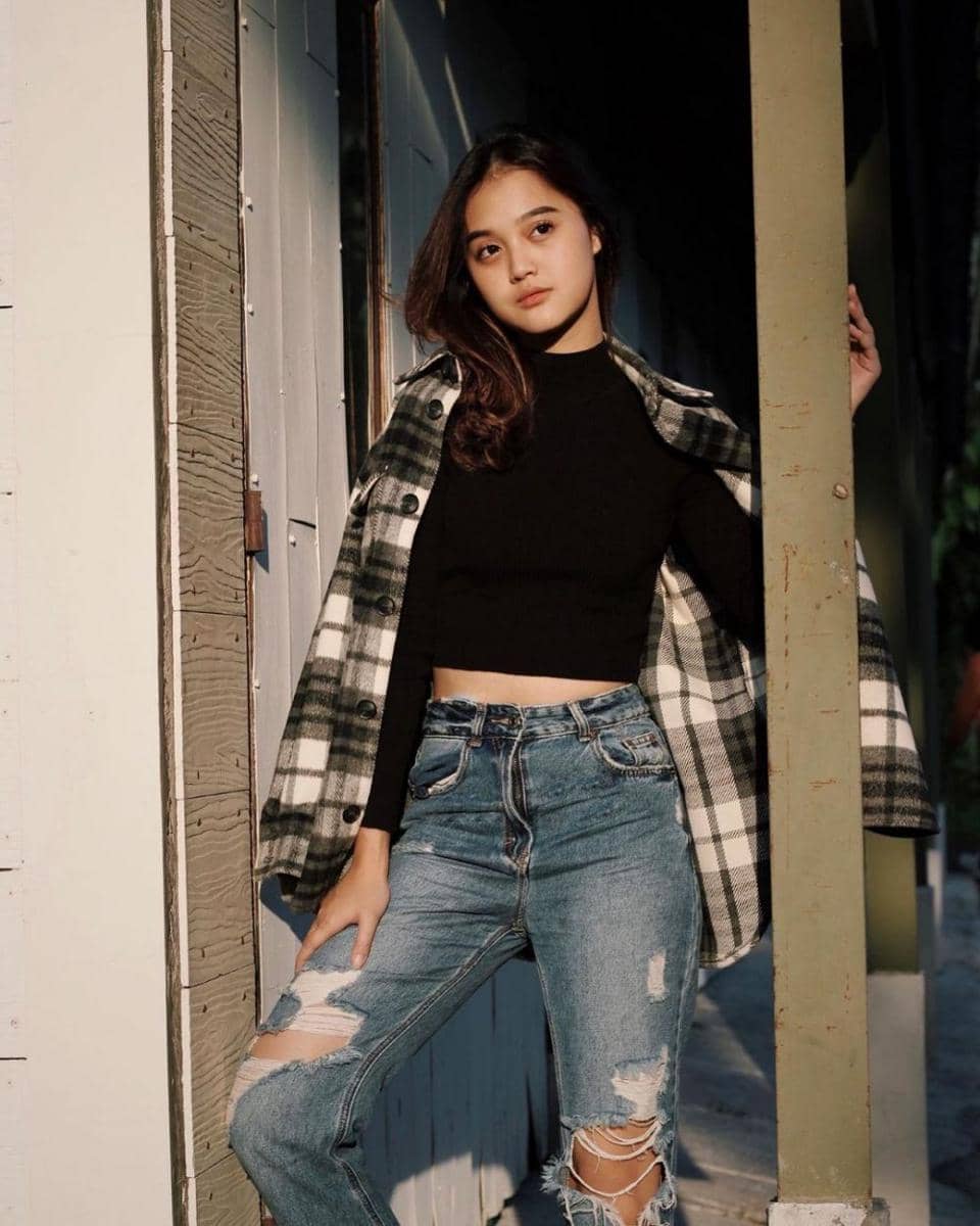 Esta Pramanita (instagram.com/estapramanita)