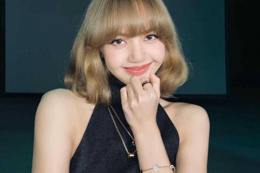 Lisa BLACKPINK (instagram.com/lalalalisa_m)