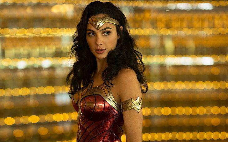 Ada Gal Gadot, 10 Aktor Hollywood yang Bintangi Film Superhero DC
