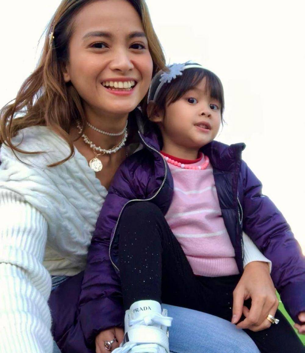 Acha Septriasa bersama anak (instagram.com/septriasaacha)