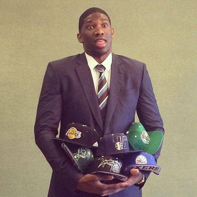 Joel Embiid di acara NBA Draft (instagram.com/joelembiid)