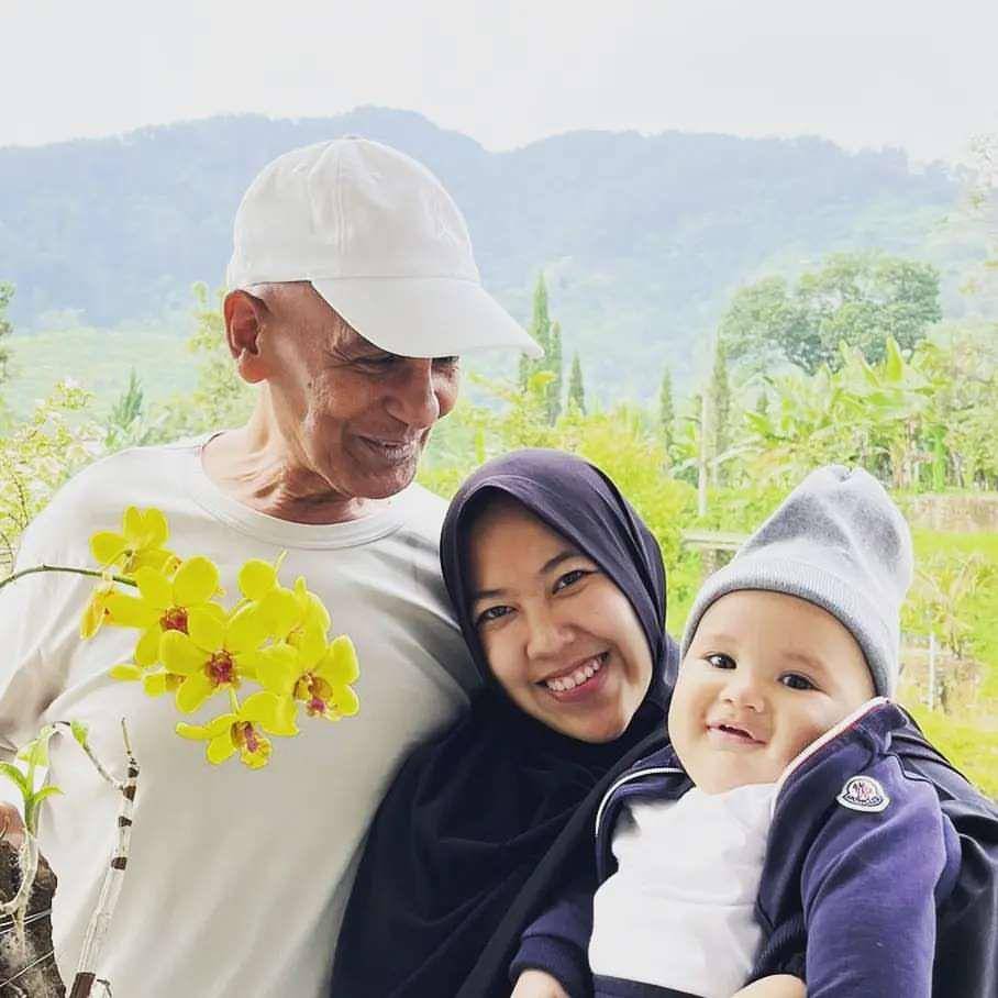 Mark Sungkar (instagram.com/marksungkar)